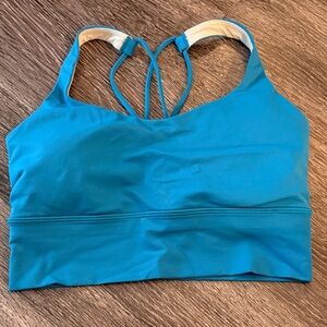 Lululemon Free to Be bra